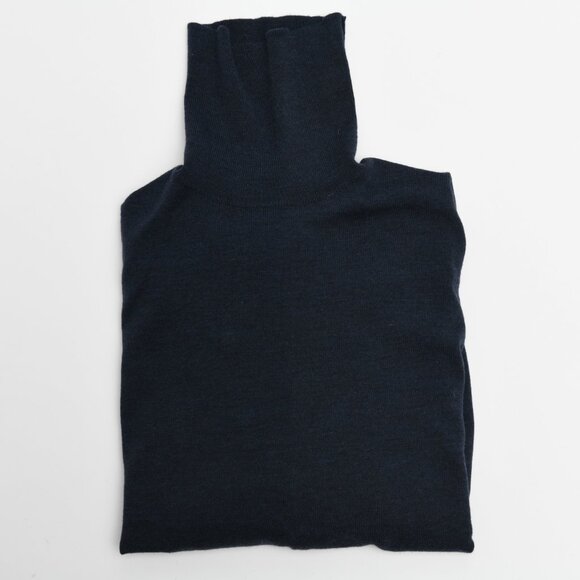 Banana Republic Merino wool turtleneck sewater - Picture 3 of 5